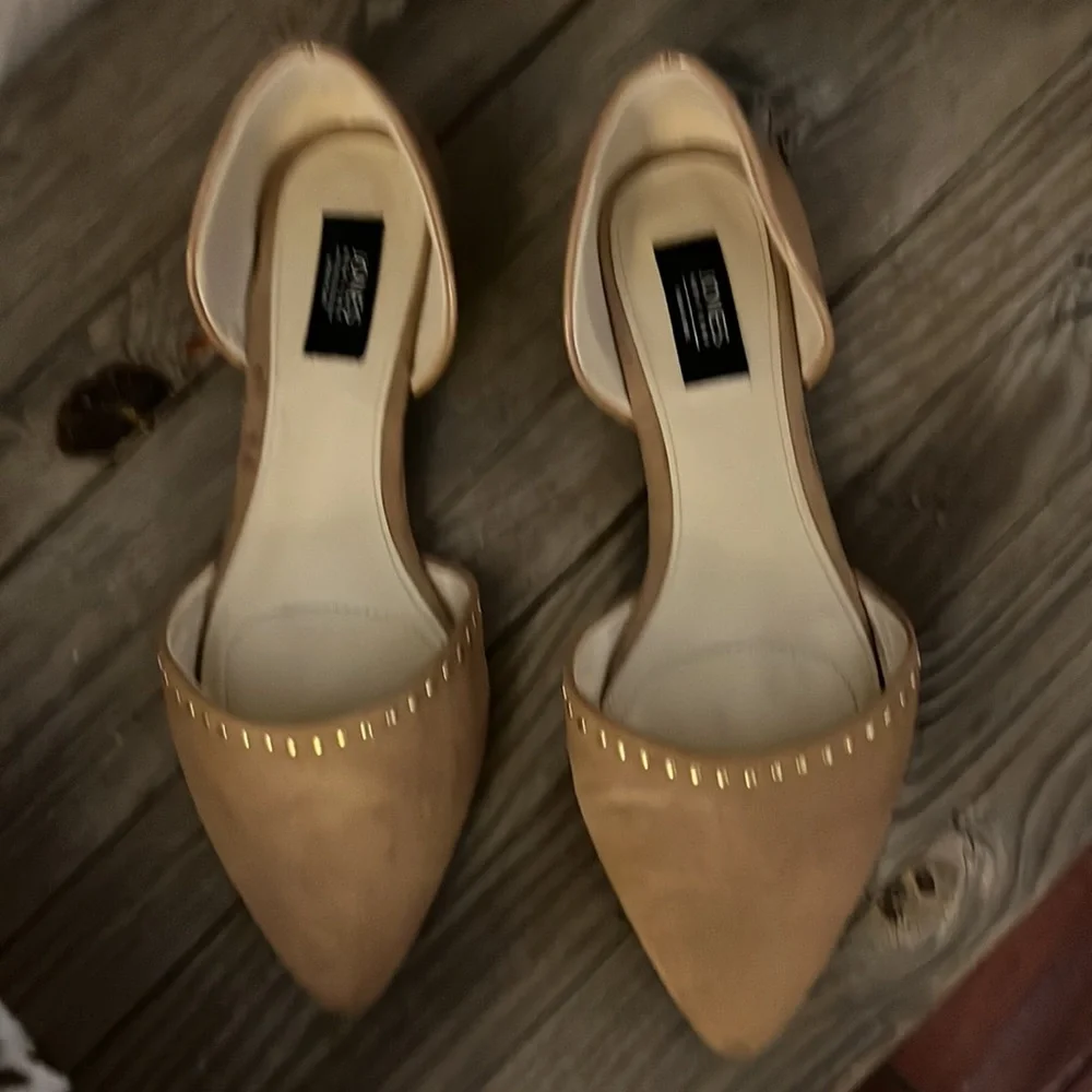 Jones New York Signature Seneca Faux Suede Patent Leather Studded Pointy Flats 7